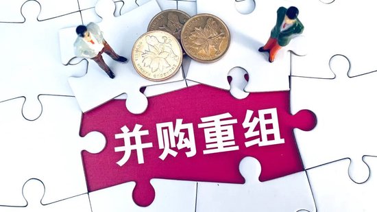 股价一字涨停！“小巨人”强强联手背后，董事长频繁减持套现......